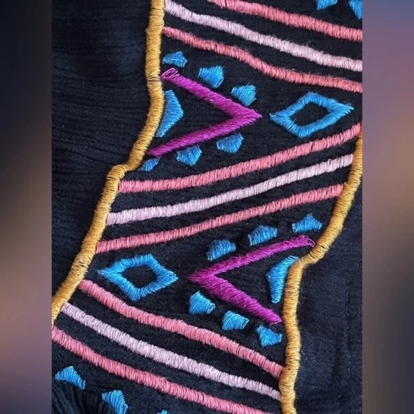 Japna Off the Shoulder with Straps Black Embroidered Boho Top Size M - Picture 5 of 9